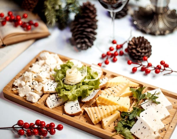 'Tis the Season for Cheese